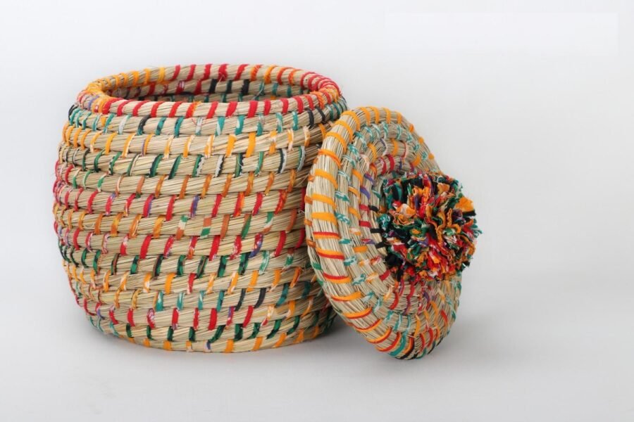 Kaisa Basket with pom pon-01