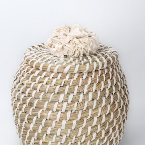 Kaisa Basket with pom pon-02