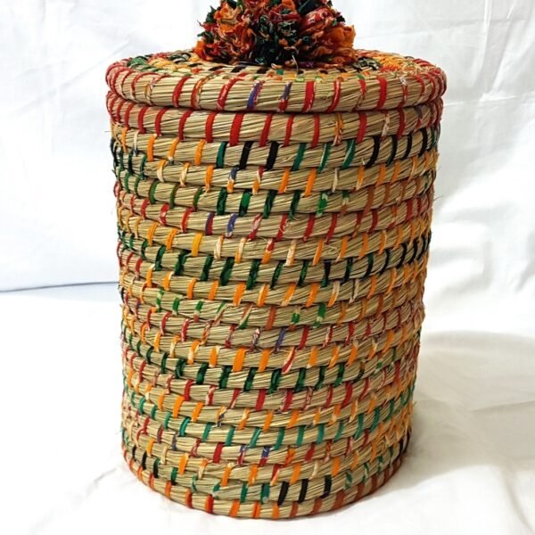 Kaisa Basket with pom pon-03