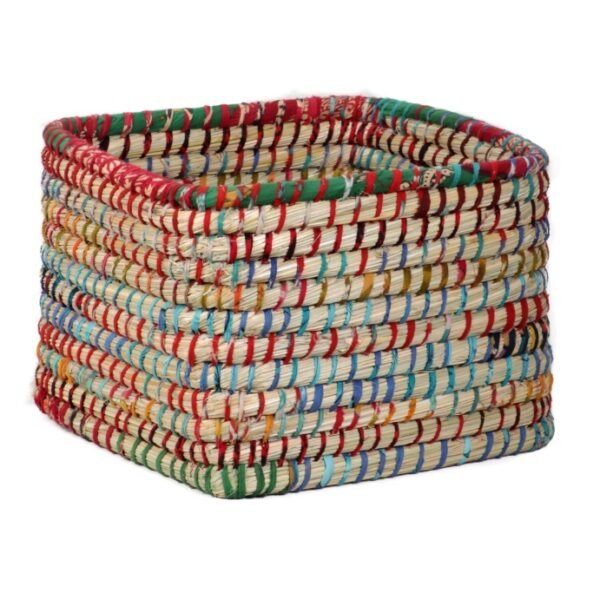 Kaisa Bowl with Handle-01