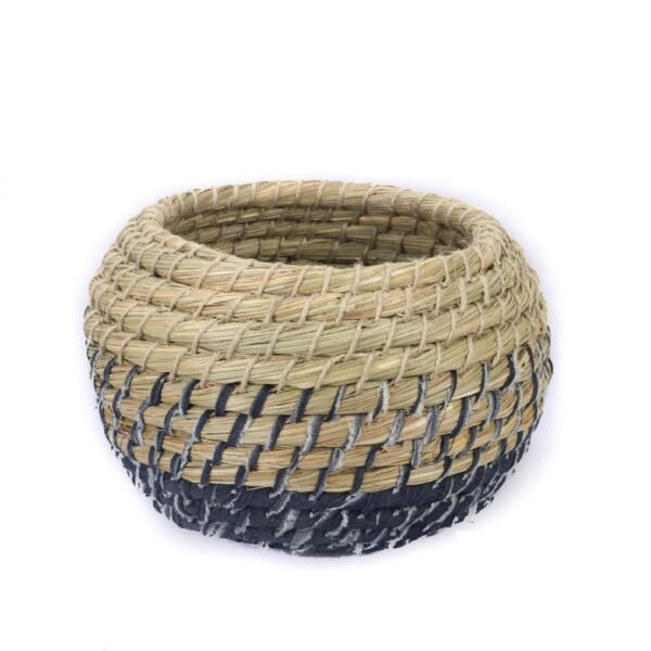 Kaisa Vase with Jeans