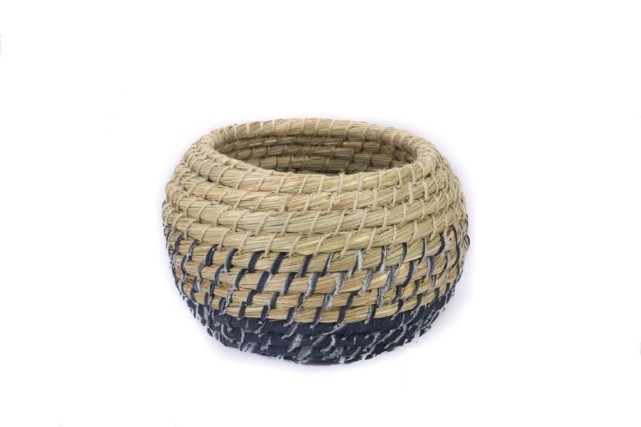 Kaisa Vase with Jeans